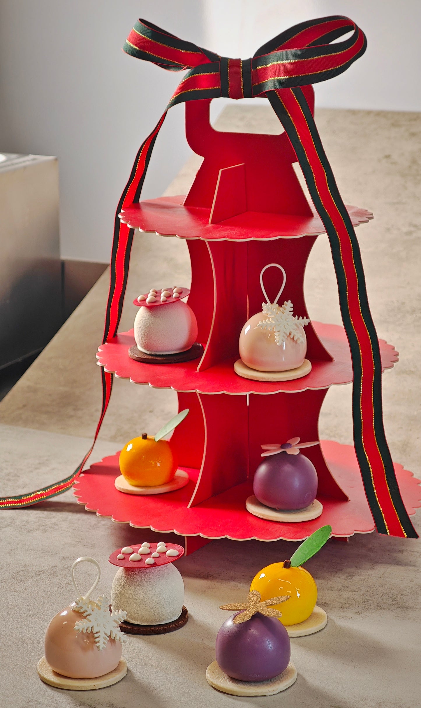 The Mousse Symphony – 8 exquisite mousse bites (8pcs)